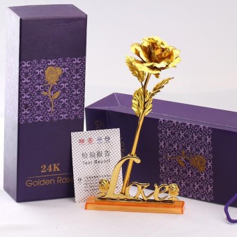 24K Golden-Dipped Rose in a Gift Box and Carrying Case